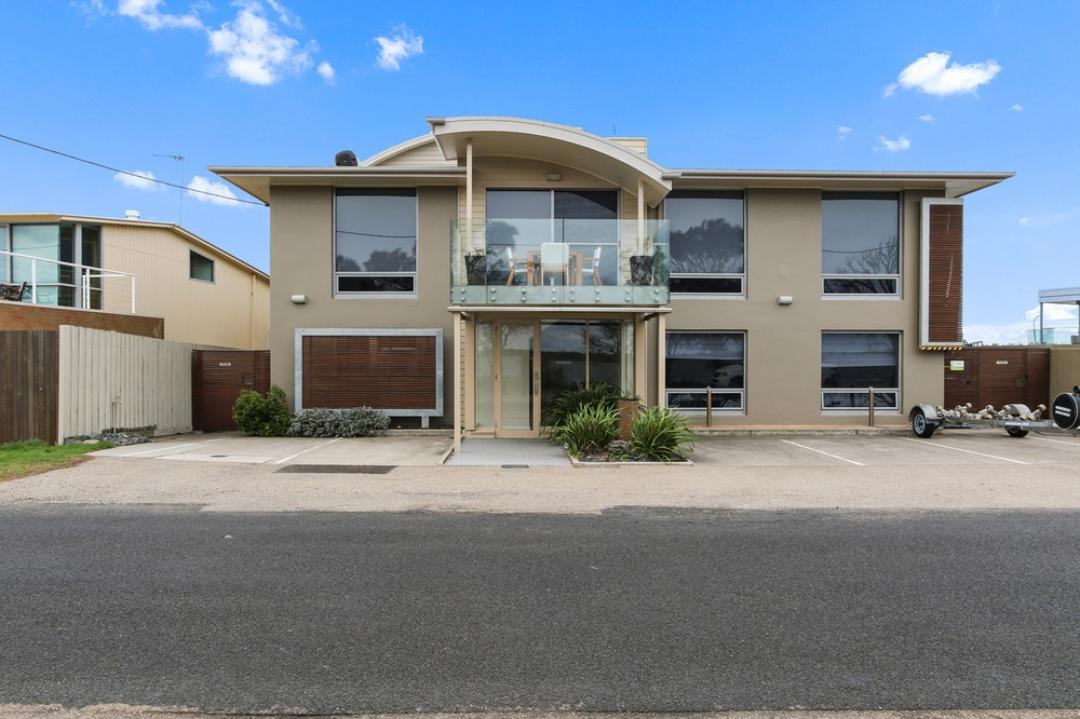 Gippsland Lakes Holiday Rentals Lake Suite Metung